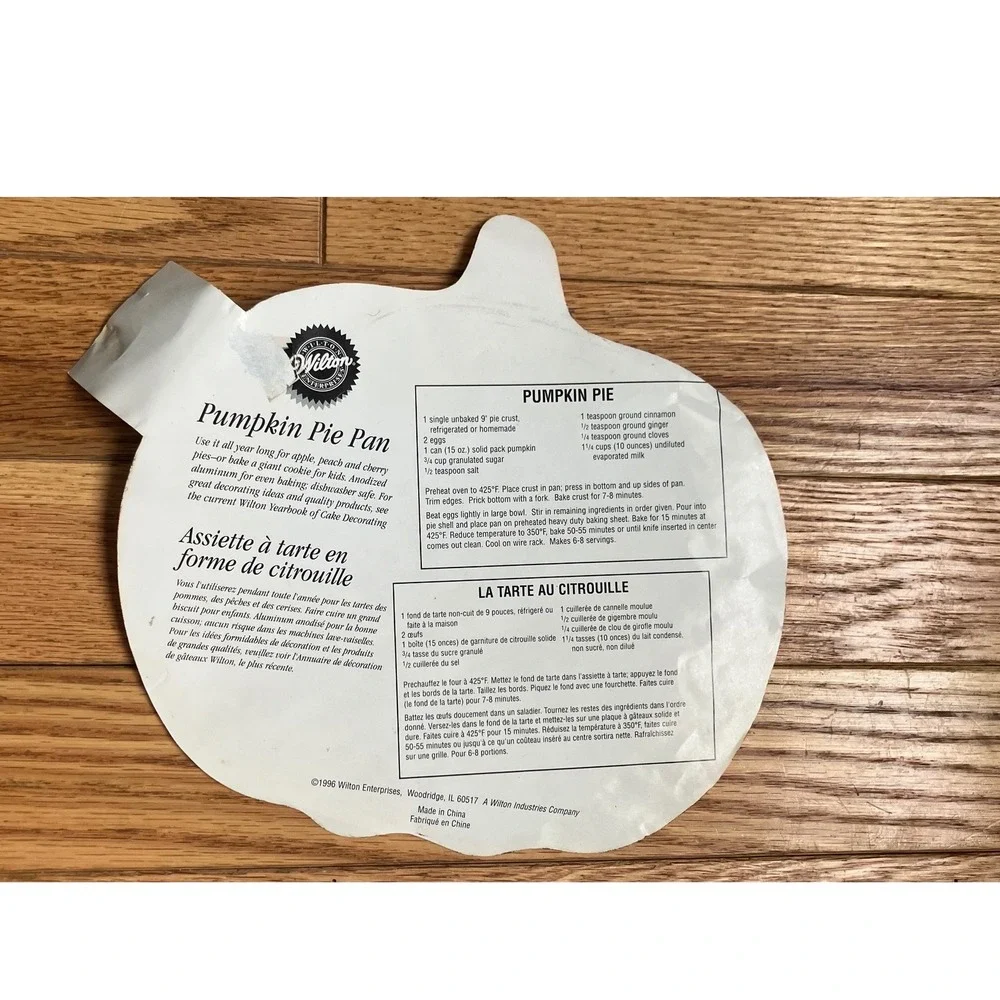 Wilton Pumpkin Pie Pan Silver Anodized Aluminum Fall Thanksgiving Mold 2105-3670